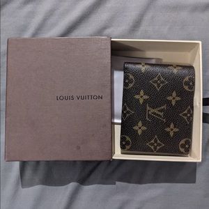 Men’s Louis Vuitton wallet NWT